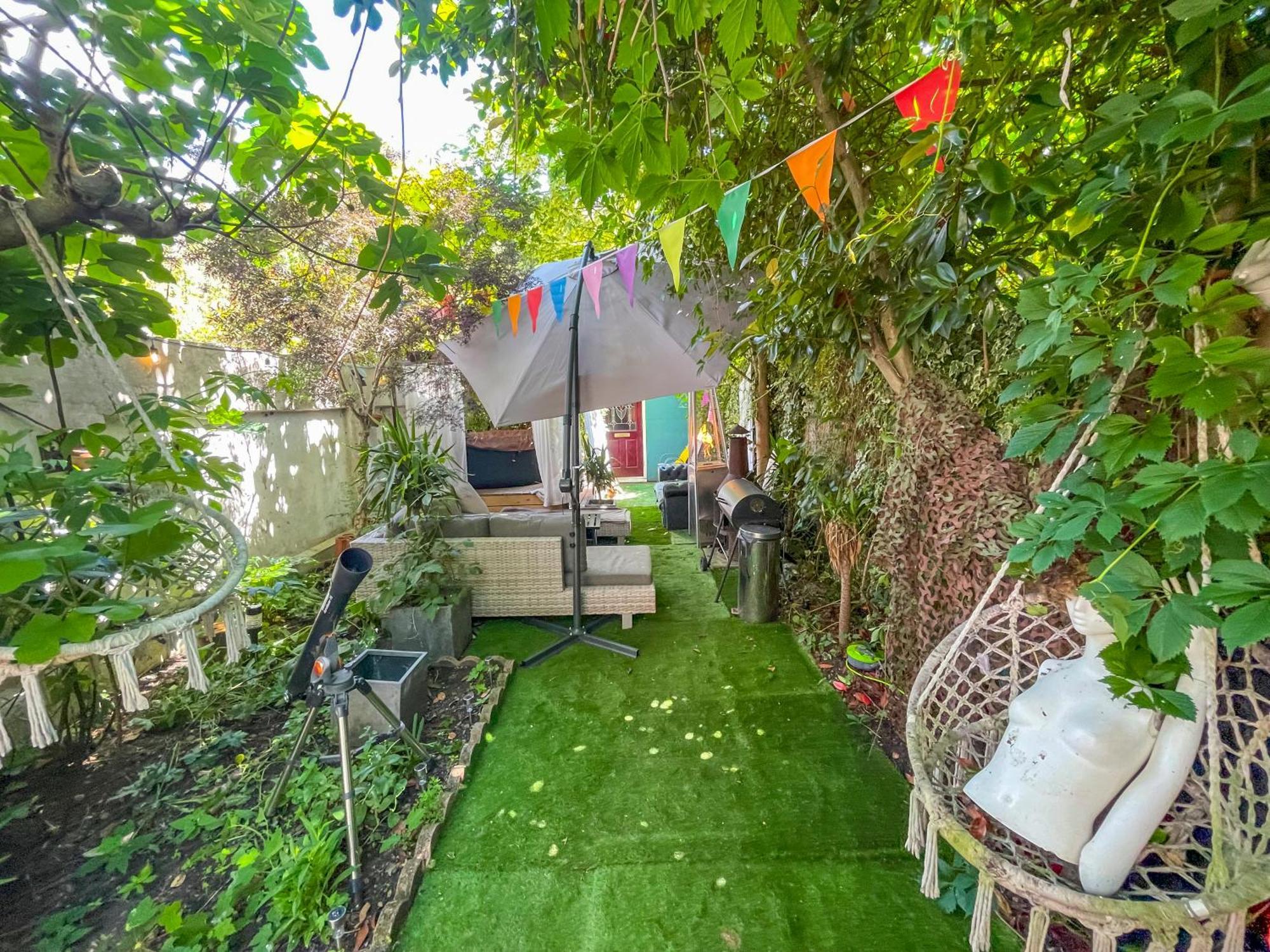 Double Room W/Projector & Garden Hot Tub لندن المظهر الخارجي الصورة